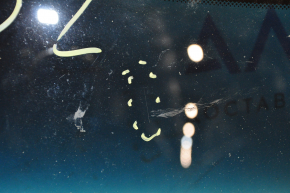 Windshield Nissan Pathfinder 13-16 air on the edge, sand, bumps, scratches