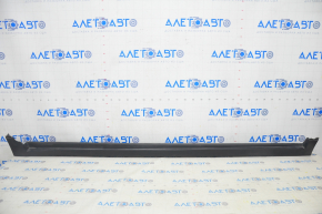 Left threshold Chevrolet Bolt 17 - structure, scratches