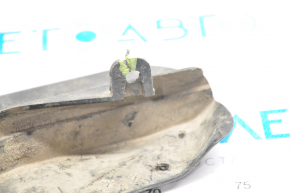 Mudguard front right Ford Focus mk3 11-18 4d broken mount