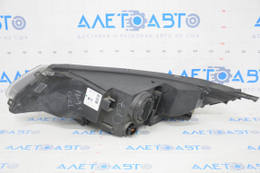 Headlight front right Chevrolet Volt 11-15 for polishing