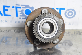 Front left hub for Ford Mustang mk6 15-23 type 1
