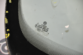 Windshield VW Passat b8 16-19 USA chip, bumps, sand, air on edge, scratches