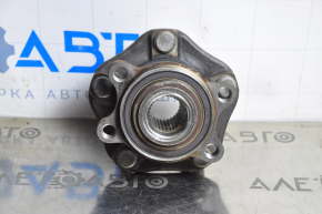 Front right hub Nissan Leaf 11-17 type 1 chamomile