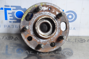 Front right hub Chevrolet Malibu 13-15