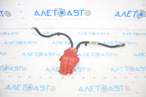 Positive terminal Chevrolet Bolt 17-21 cover torn