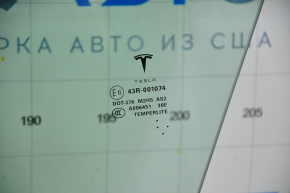 Tesla Model S Front Left Door Glass 12-20 Scratches