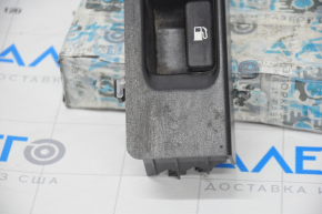 Toyota Camry v50 12-14 usa fuel filler flap and trunk lid release lever worn