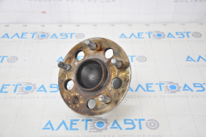 Rear left hub Toyota Camry v50 12-14 usa broken stud, cracked connector