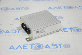 Ford Fusion mk5 13-20 hybrid audio amplifier