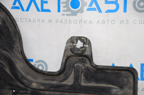 Rear left protection VW Jetta 19 - fastening tears