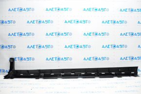 Left threshold Ford Escape MK3 13-16 prerest broken guide