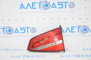 Lamp inner trunk lid right VW Jetta 15-18 USA halogen, light, scratches