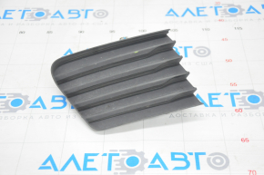 Left bumper grille Toyota Prius V 12-14 pre-rest, without fog lights, cracked fastener