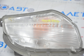 Right turn signal Toyota Prius V 12-14 pre-rest, for polishing, sand