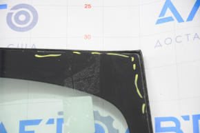 Windshield Toyota Prius 30 10-15 air on the edge