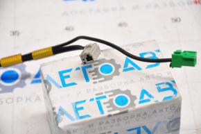 Nissan Leaf 11-17 Radio Antenna Socket