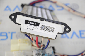 Additional heater Toyota Prius 30 10-15