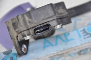 Toyota Prius V 12-17 gas pedal