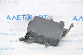Toyota Prius V 12-17 underhood fuse box assembly