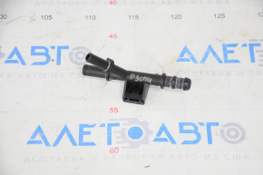Cooling system tee Toyota Prius 30 10-15