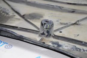 Bottom protection left VW Tiguan 18-24 broken fastener, tears
