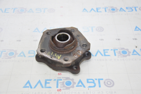 Front left hub Audi A4 B9 17-25 bearing hums