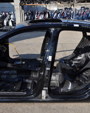 Body pillar central left Audi A4 B9 17-25 on the body