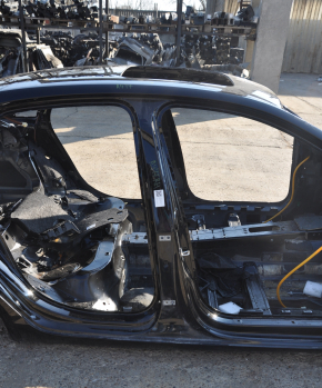 Body pillar central right Audi A4 B9 17-25 on the body
