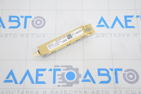 Antenna amplifier rear right Audi A4 B9 17-25