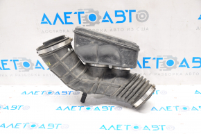 Air duct with resonator Ford Flex 09-12 3.5