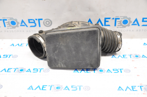 Air duct with resonator Ford Flex 09-12 3.5