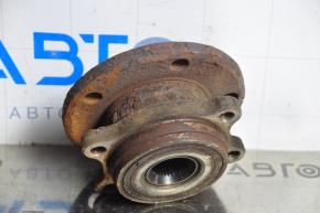 Front right hub VW Jetta 11-18 USA rusty