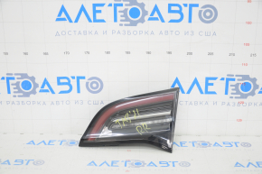 Light inside trunk lid right Tesla Model 3 18- type 2