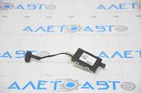 Antenna Amplifier Tesla Model S 12-20 right