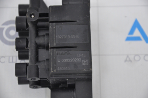 Tesla Model S 16-20 Rest Air Suspension Valve Block