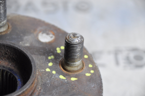 Rear left hub Lexus LS460 LS600h 07-12 stud defect