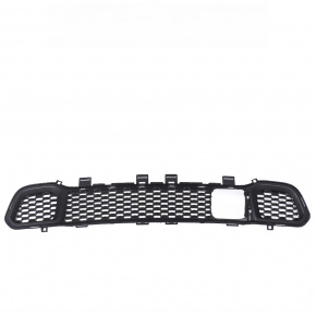 Lower grille of the front bumper Jeep Cherokee KL 14-18 under the radar,