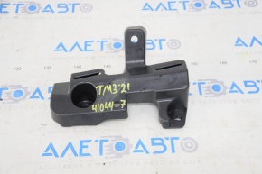 Tesla Model 3 Carpet Mount Bracket 18 - Broken Mount