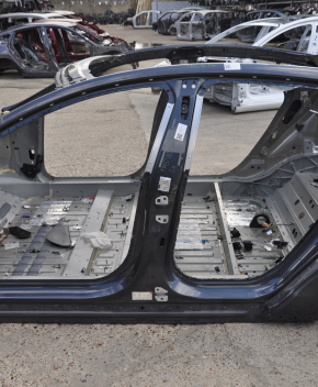 Body pillar central left Tesla Model S 12-20 under the camera, on the body, aluminum panel, butt