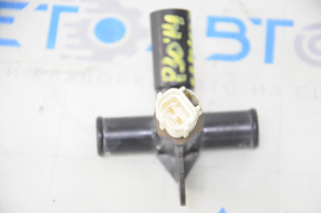 Tee cooling system Toyota Prius 30 13-15 rest with temperature sensor