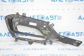 Right bumper grille Hyundai Santa FE Sport 17-18 rest usa, under fog lights, black gloss + chrome, sand, scratches