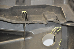 Windscreen wiper grille plastic Toyota Avalon 13-18 broken fasteners, cracks