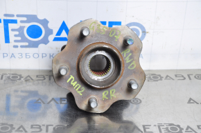Rear right hub Infiniti G37 4d 06-14 type 2