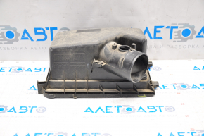 Upper air filter housing cover Toyota Camry v50 12-14 2.5 usa without flow meter, edge and corner defect