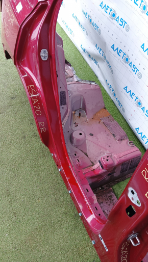 Quarter wing rear right Ford Escape MK4 20-24 with central pillar, red bumpers