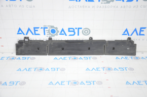 Upper radiator deflector Kia Niro 17-22 HEV, PHEV on diffuser