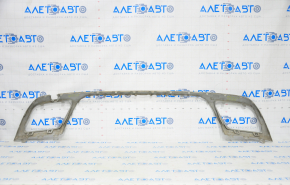 VW Atlas 18-20 rear bumper lip trim worn