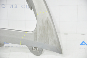 VW Atlas 18-20 rear bumper lip trim worn