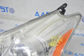 Headlight front left Toyota Prius V 12-14 bare pre-rest halogen, for polishing, breakage crepe
