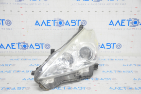 Headlight front left Toyota Prius V 12-14 bare pre-rest halogen, for polishing, breakage crepe